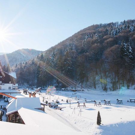 Hotel Miruna Sîmbăta de Sus Esterno foto