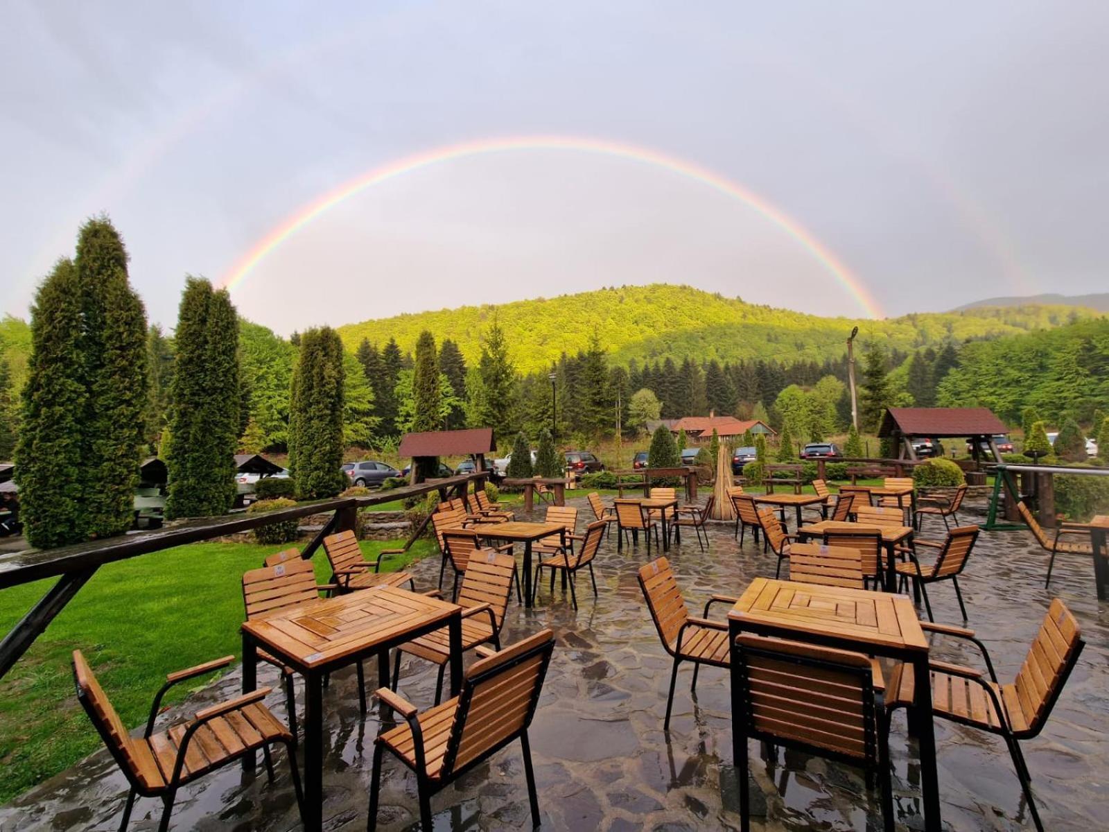 Hotel Miruna Sîmbăta de Sus Esterno foto