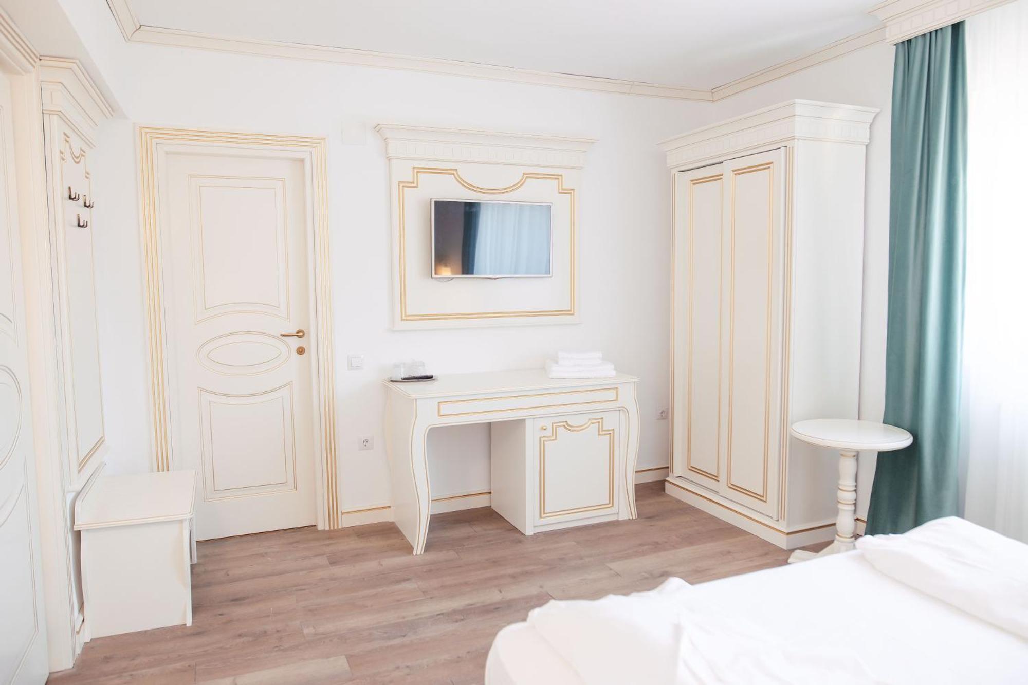 Hotel Miruna Sîmbăta de Sus Esterno foto