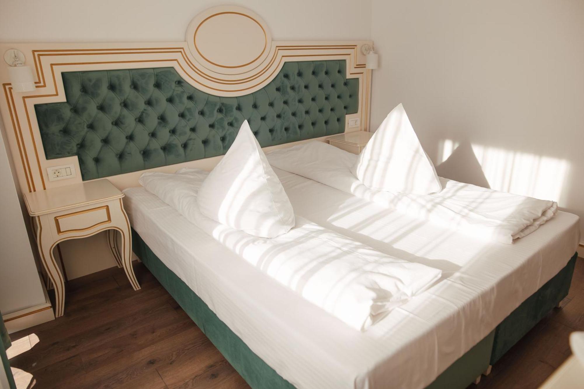 Hotel Miruna Sîmbăta de Sus Esterno foto