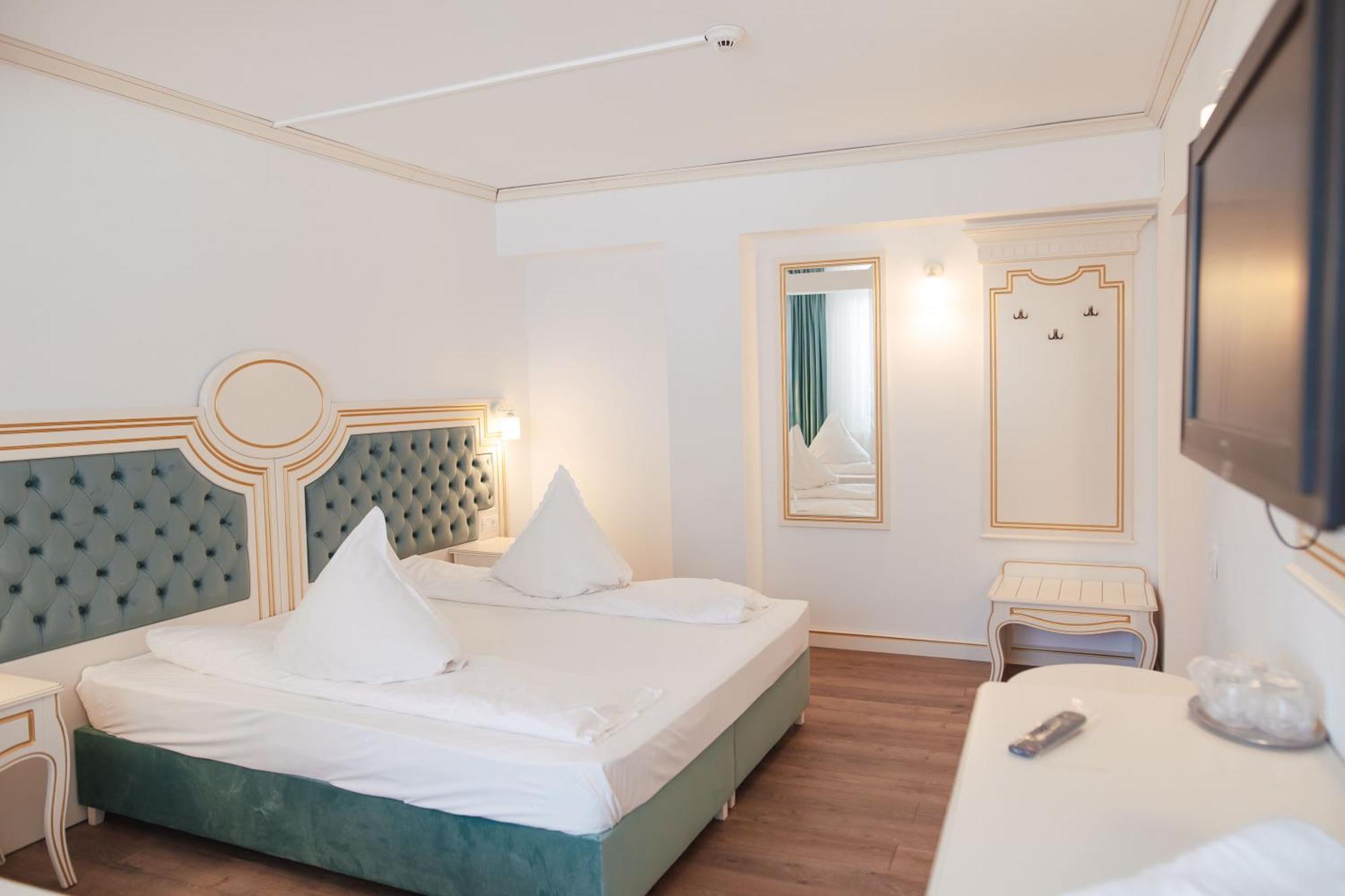 Hotel Miruna Sîmbăta de Sus Esterno foto